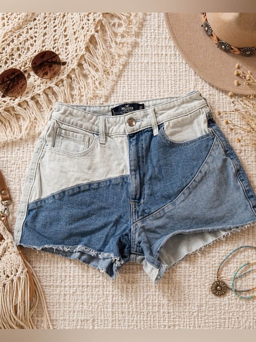 Hollister Ultra High Rise Patchwork Mom Jean Shorts Size 27 Raw Hem